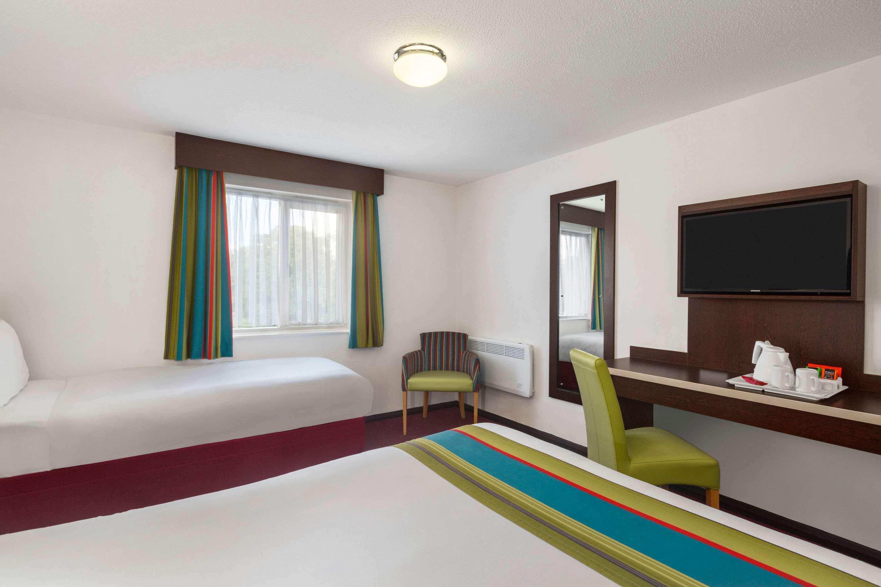 Ramada London South Mimms Hotel Potters Bar Kamer foto